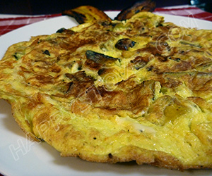Plantains Omelette - By happystove.com