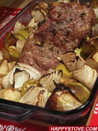 Apples and Onions Roast Pork Loin - By happystove.com