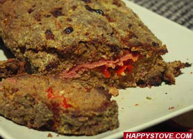 Italian Meat Loaf with Red Pepper Stuffing - By happystove.com