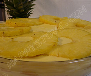 Pineapple Tiramisu - By happystove.com