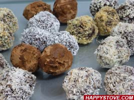 Dark Chocolate Truffles - By happystove.com