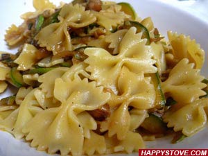 Farfalle Pasta with Zucchini and Bacon Sauce